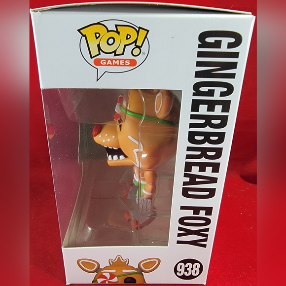 Gingerbread foxy funko # 938 (nib) - Picture 7 of 7